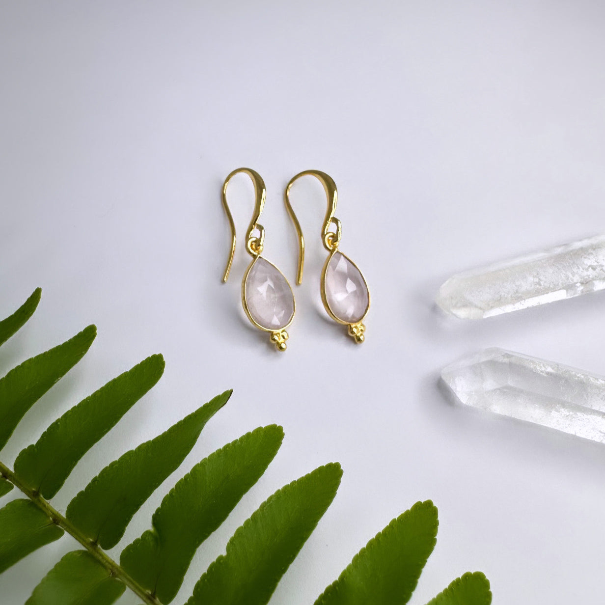 JANUAR - Rosenquarz - Ohrringe Rhea