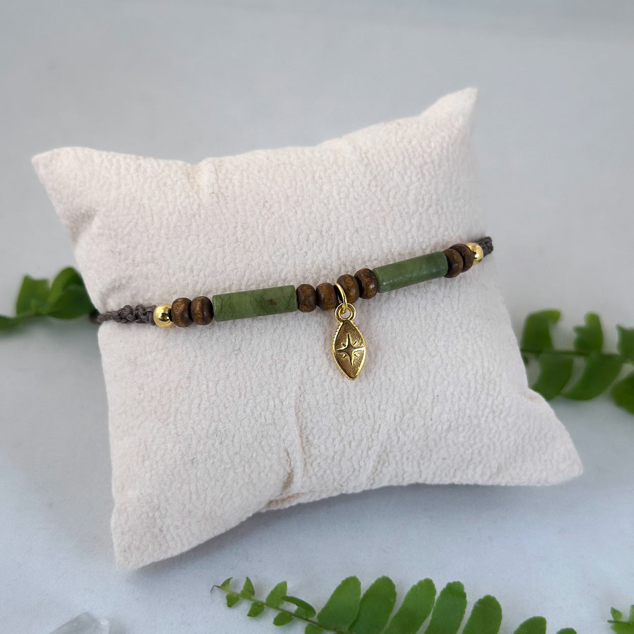 Halskette/ Choker - Naturstein & Holz