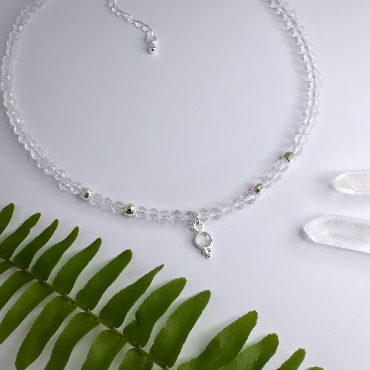 APRIL - Bergkristall - Halskette Silya