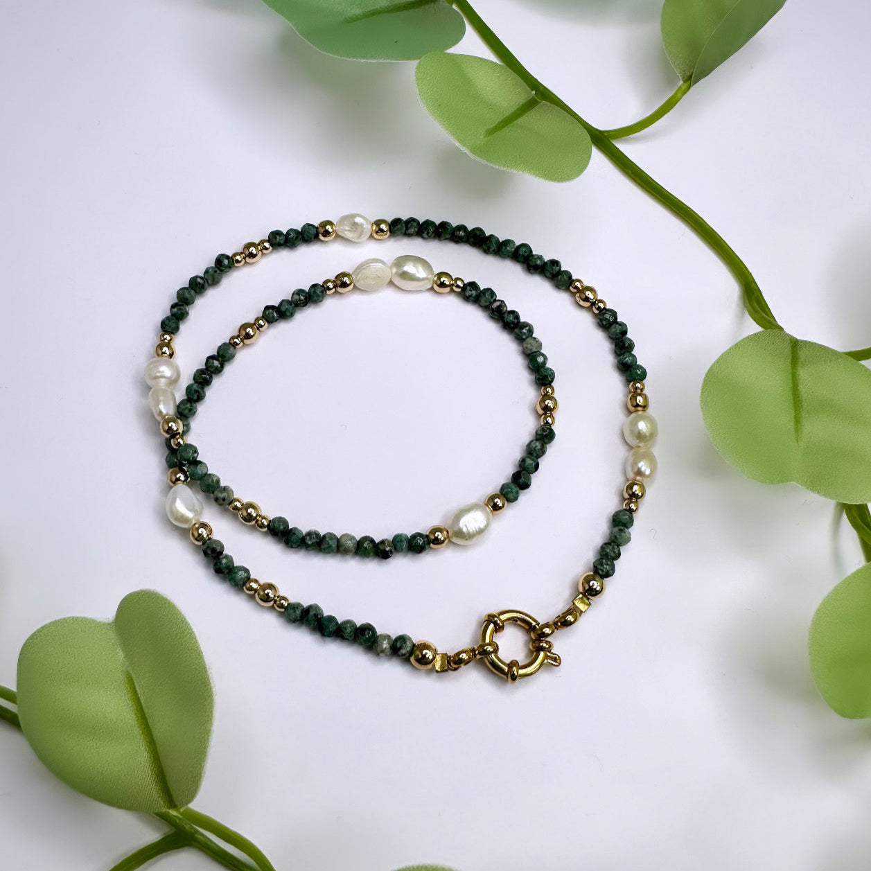 Halskette - Afrikanischer Türkis & Süsswasserperlen Gold