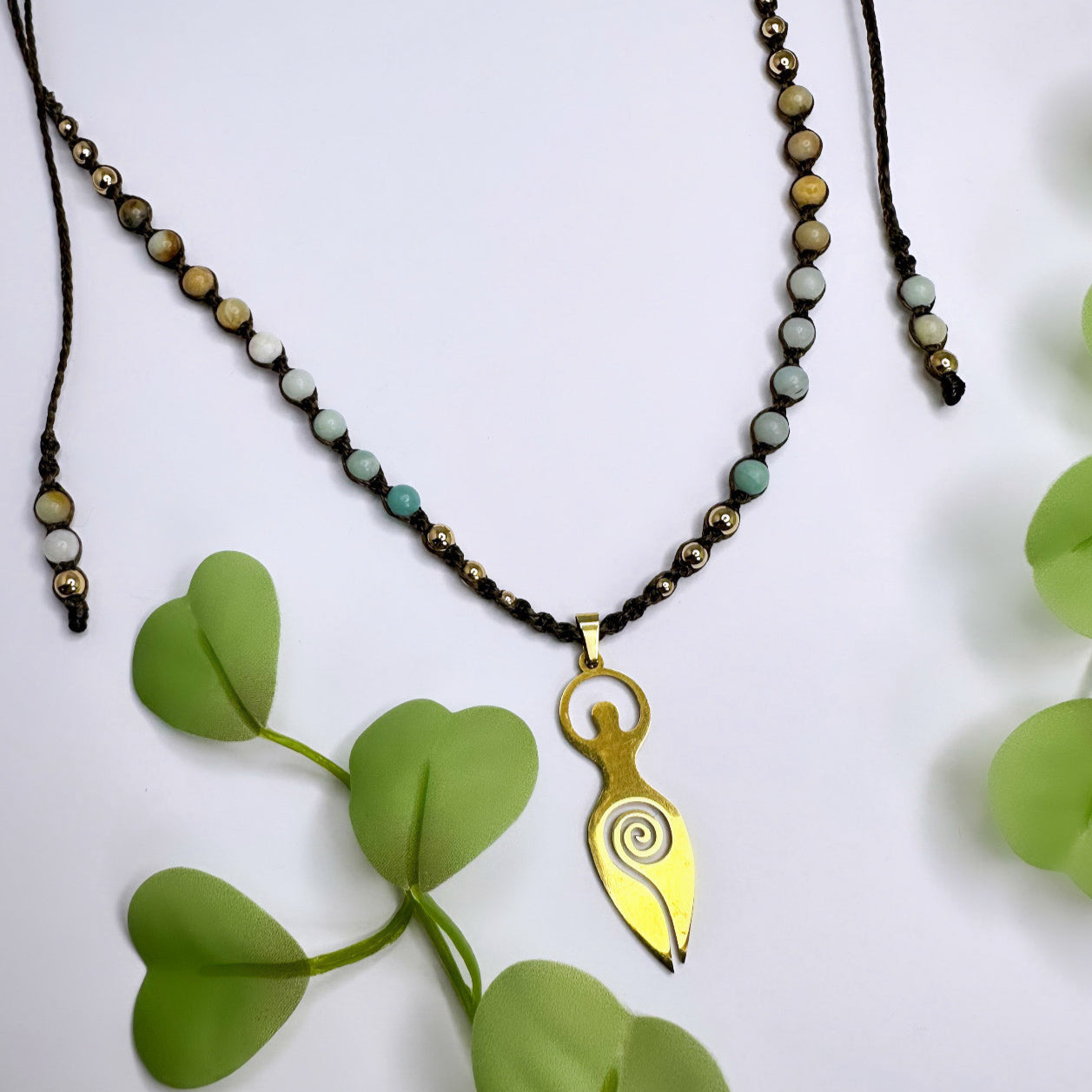 Amazonit Goddess Halskette geknüpft