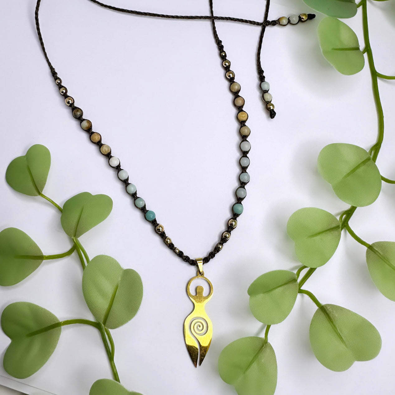 Amazonit Goddess Halskette geknüpft