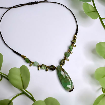 Boho Halskette Messing - Chrysopras