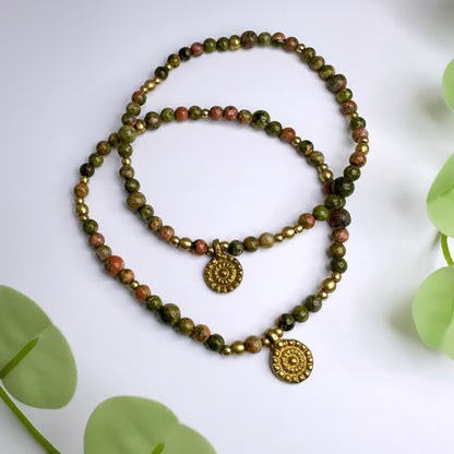 Fusskettchen Messing - Epidot